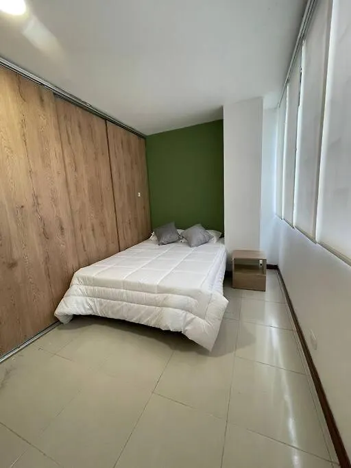 Apartment W/ Jacuzzi Best Location/ Parque Lleras Medellin