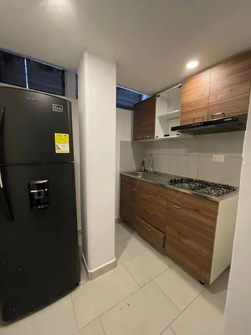 Apartment W/ Jacuzzi Best Location/ Parque Lleras Medellin